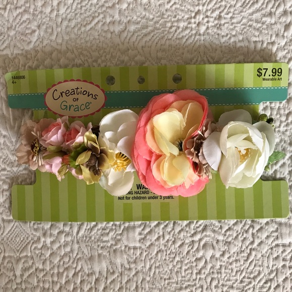 Flowered Hair Wreaths by Grace Wearable Art - Picture 4 of 16